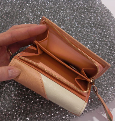 TERNO WALLET CORAL.jpg