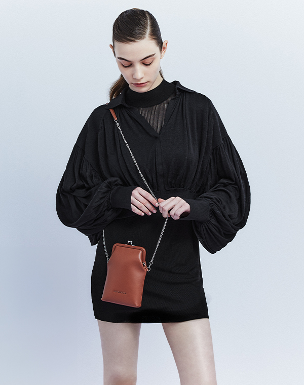 LEATHER BAG