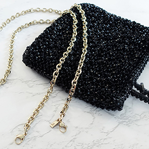 バッグチェーンを付け替えて手持ちのバッグをイメチェン！