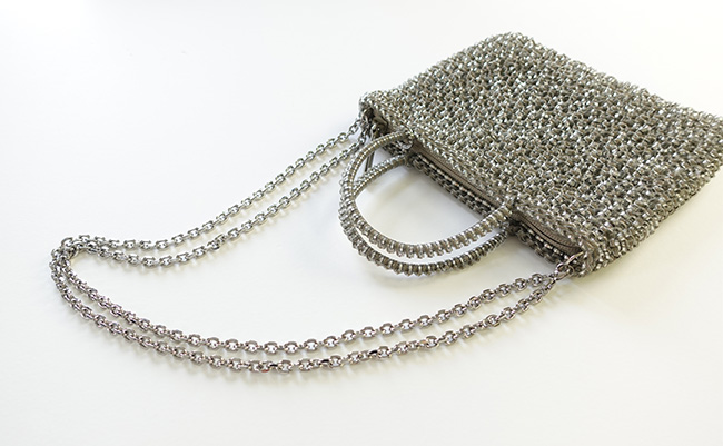 待望の再入荷！ファスナー付きの「スタンダード Z」｜【公式  