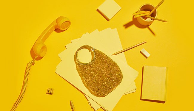 マスタードイエロー ワイヤーバッグ