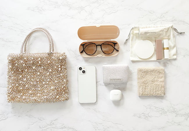 ペルラ グリッター/スクエア ミディアム/シルバーゴールド,サフィアーノ ベッロ/三つ折りウォレット/シルバー