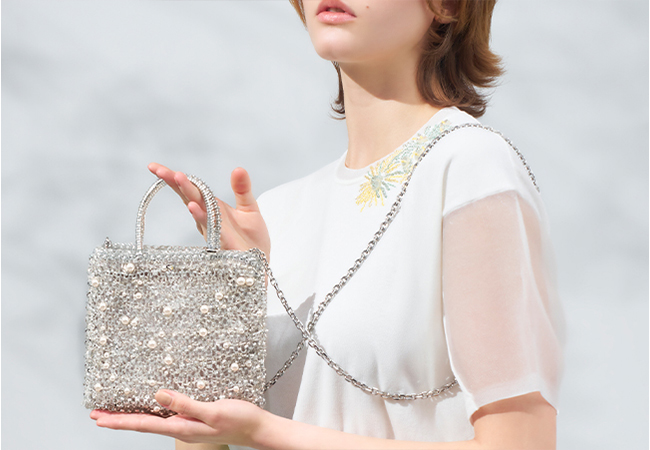 ペルラ グリッター/スクエア スモール/シルバー