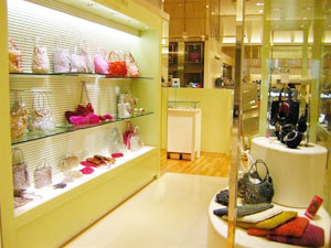 shop_1104.JPG