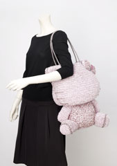 ANTEPRIMA×HELLO KITTYコラボレーション！【公式】アンテプリマ