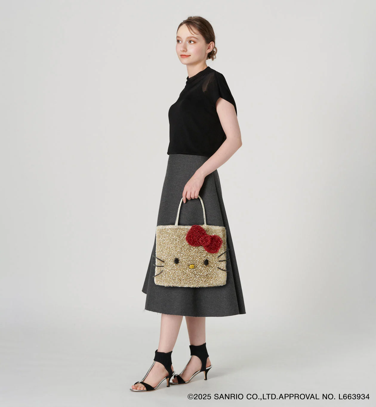 ハローキティ/スクエア ラージ/シルバーゴールド【オンラインストア