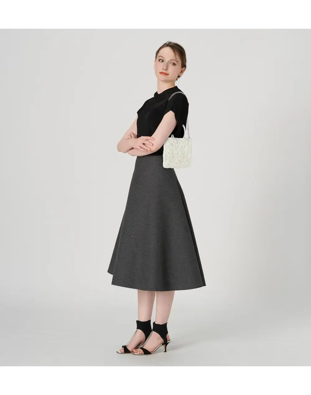 カンポ フィオリート/オーロラホワイト