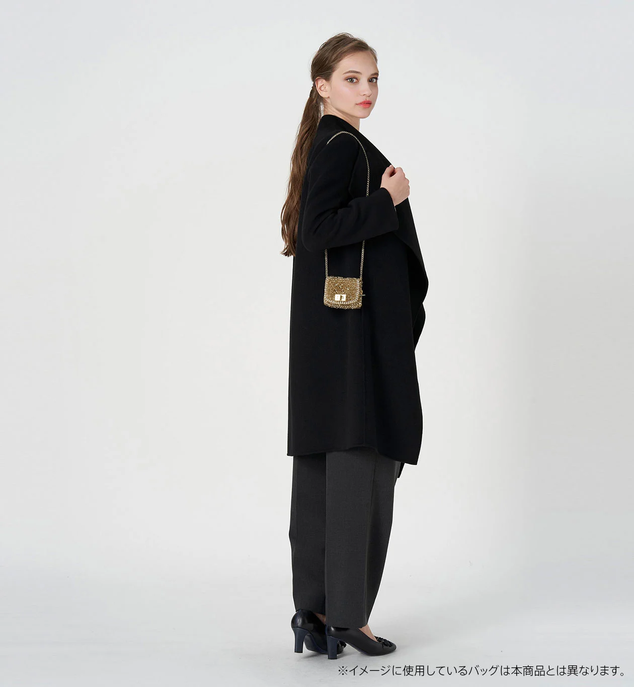 【非売品】マイクロバッグ イルザ　ワイン ワイヤー オルガンザ/マイクロバッグ/エナメルブラック